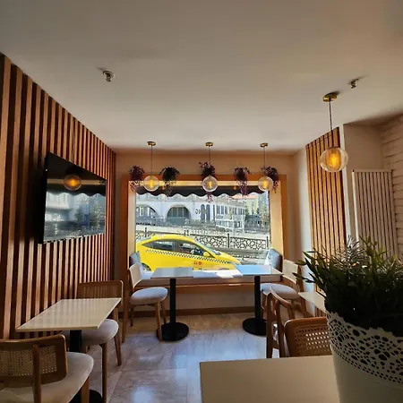 Szálloda Taksim Landhouse Isztambul