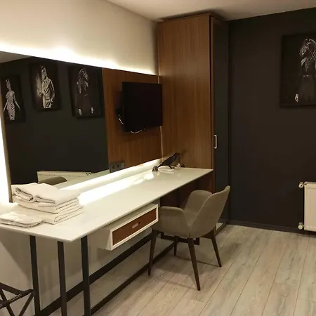 Taksim Landhouse 4*