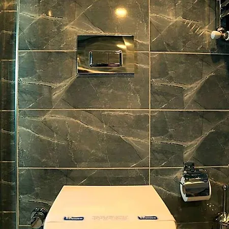 Hotel Taksim Landhouse 1 Min To Taksim Square