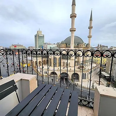 Taksim Landhouse 1 Min To Taksim Square Hotel Stambuł