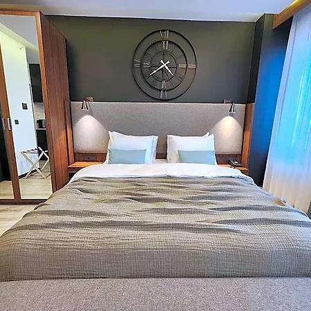 Hotel Taksim Landhouse 1 Min To Taksim Square Stambuł