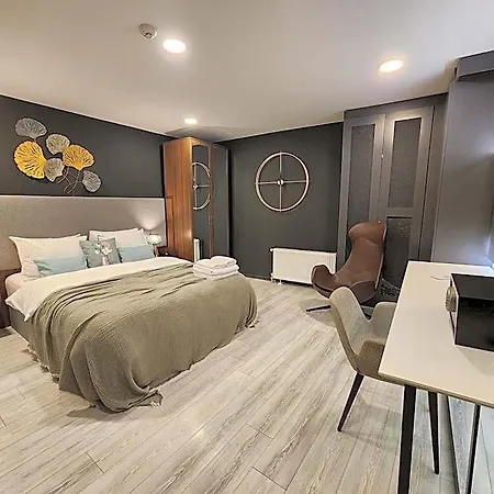 Taksim Landhouse 1 Min To Taksim Square 4* Stambuł