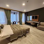 Otel Taksim Landhouse 1 Min To Taksim 4*